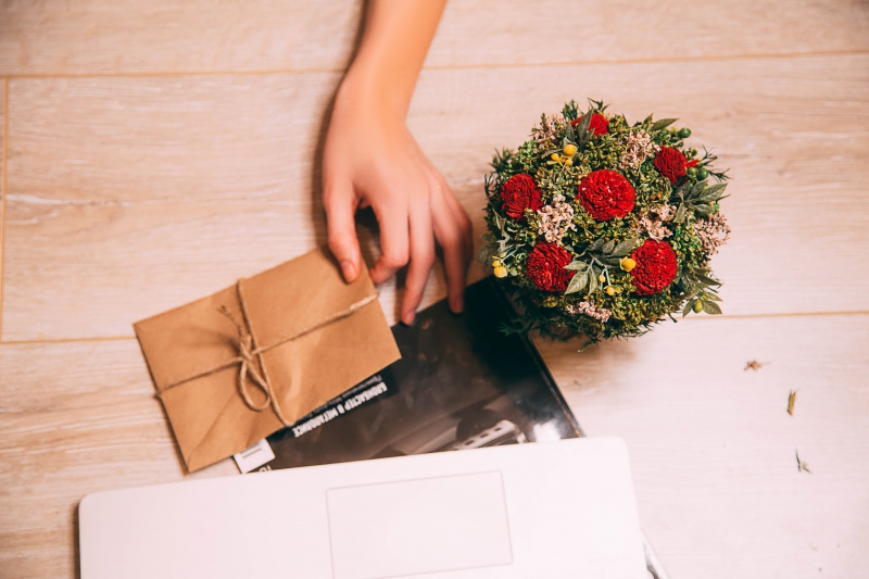 fleuriste-TOURVES-min_bouquet-5060834